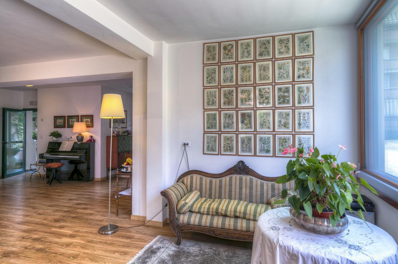 San Vittore Olona Rita'S Garden Bed & Breakfast エクステリア 写真